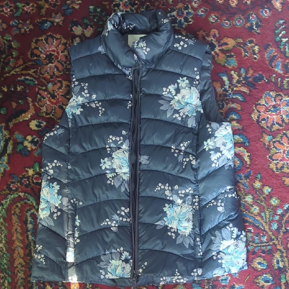 LOFT Navy Floral Puffer Vest
